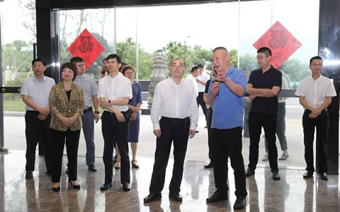 浙江省委宣传部部长朱国贤一行莅临银河集团9873com考察调研